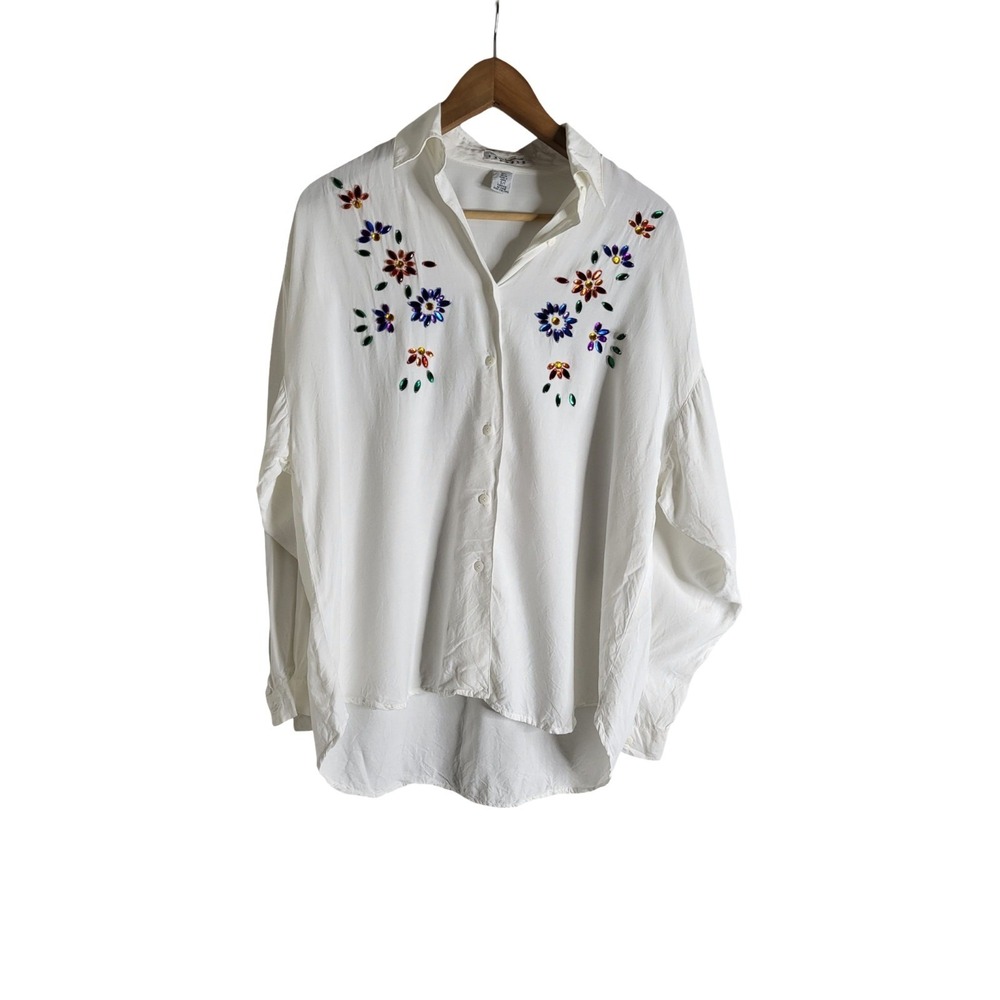 Campagnie Internationale Express White 100% Rayon Button Up Rhinestone Detail S